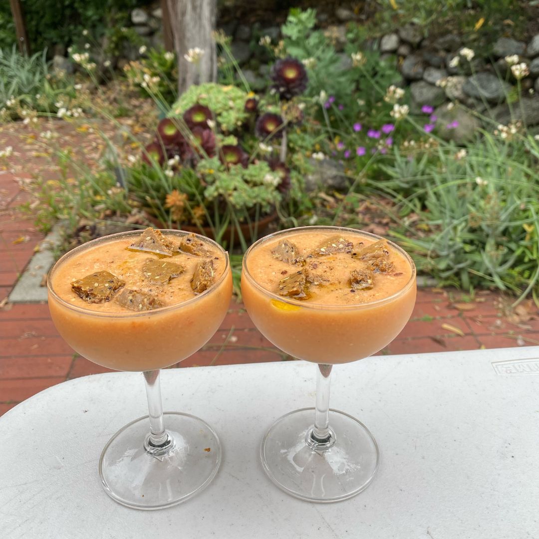 gazpacho topped with spicy herb croutons - Super Team